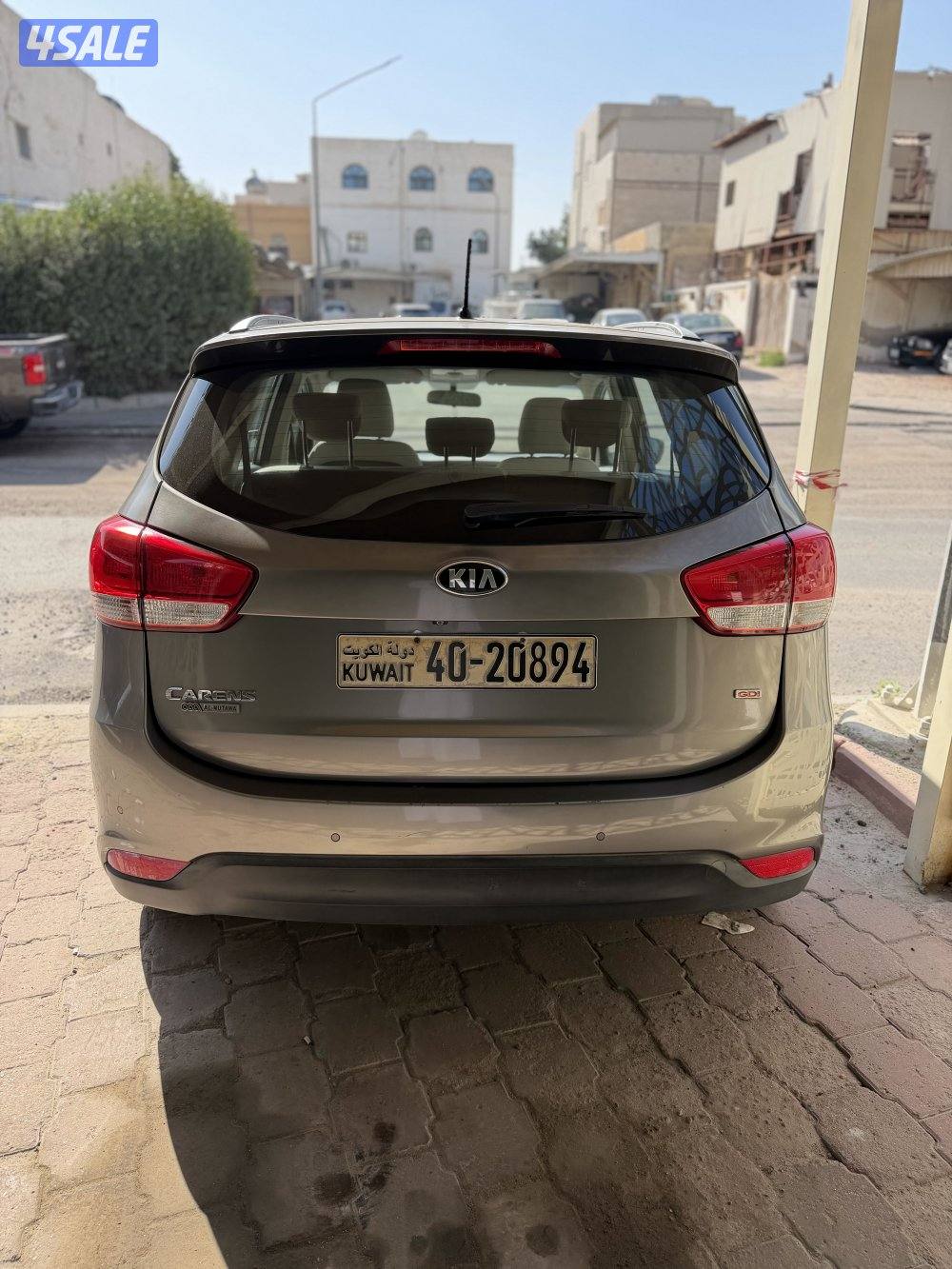 للبيع كارينز6