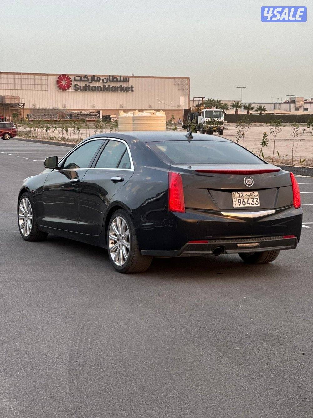 كاديلاك موديل 2013 بحالة الوكاله0