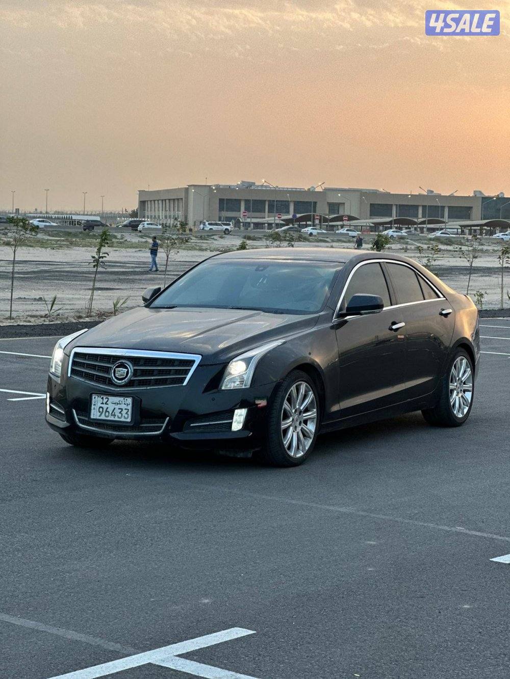 كاديلاك موديل 2013 بحالة الوكاله3