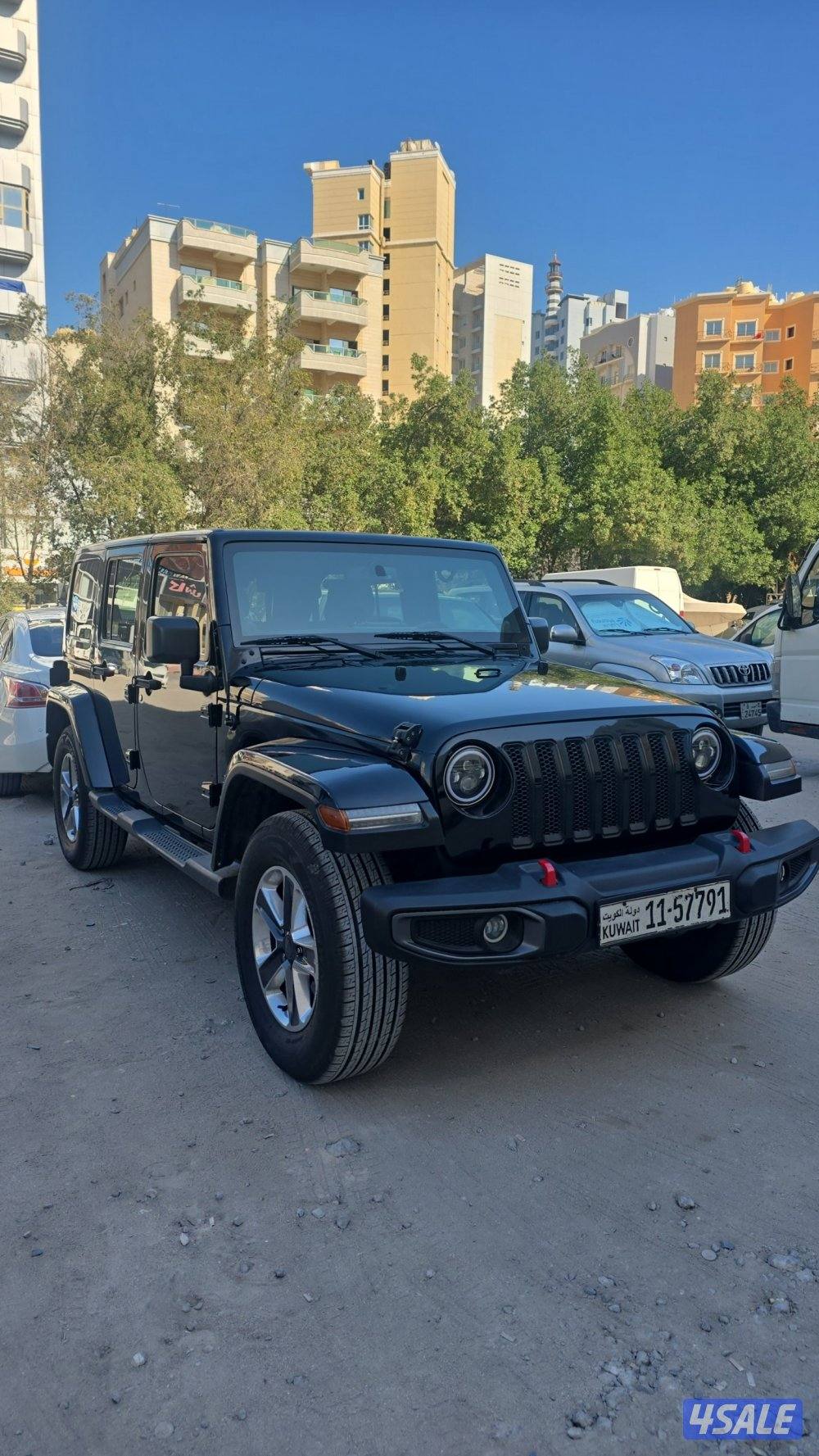 Wrangler Sahara Unlimited 2013 extra clean0