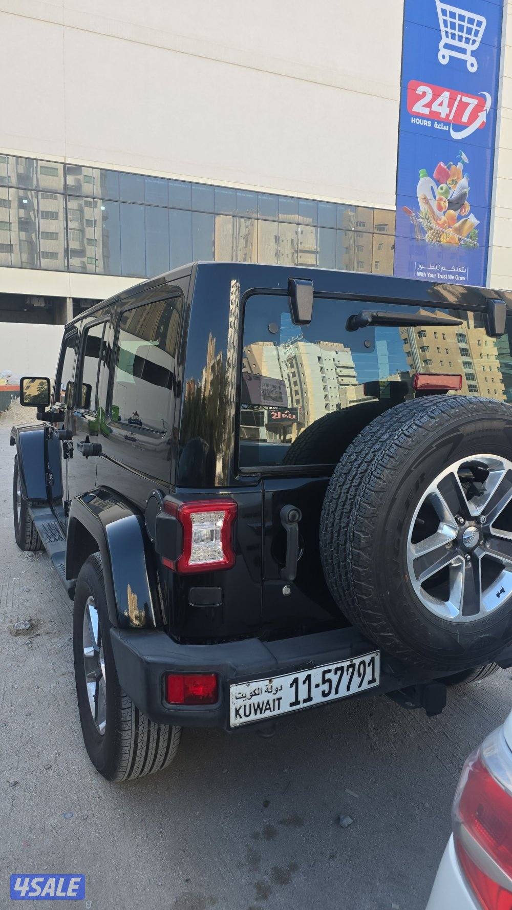 Wrangler Sahara Unlimited 2013 extra clean2