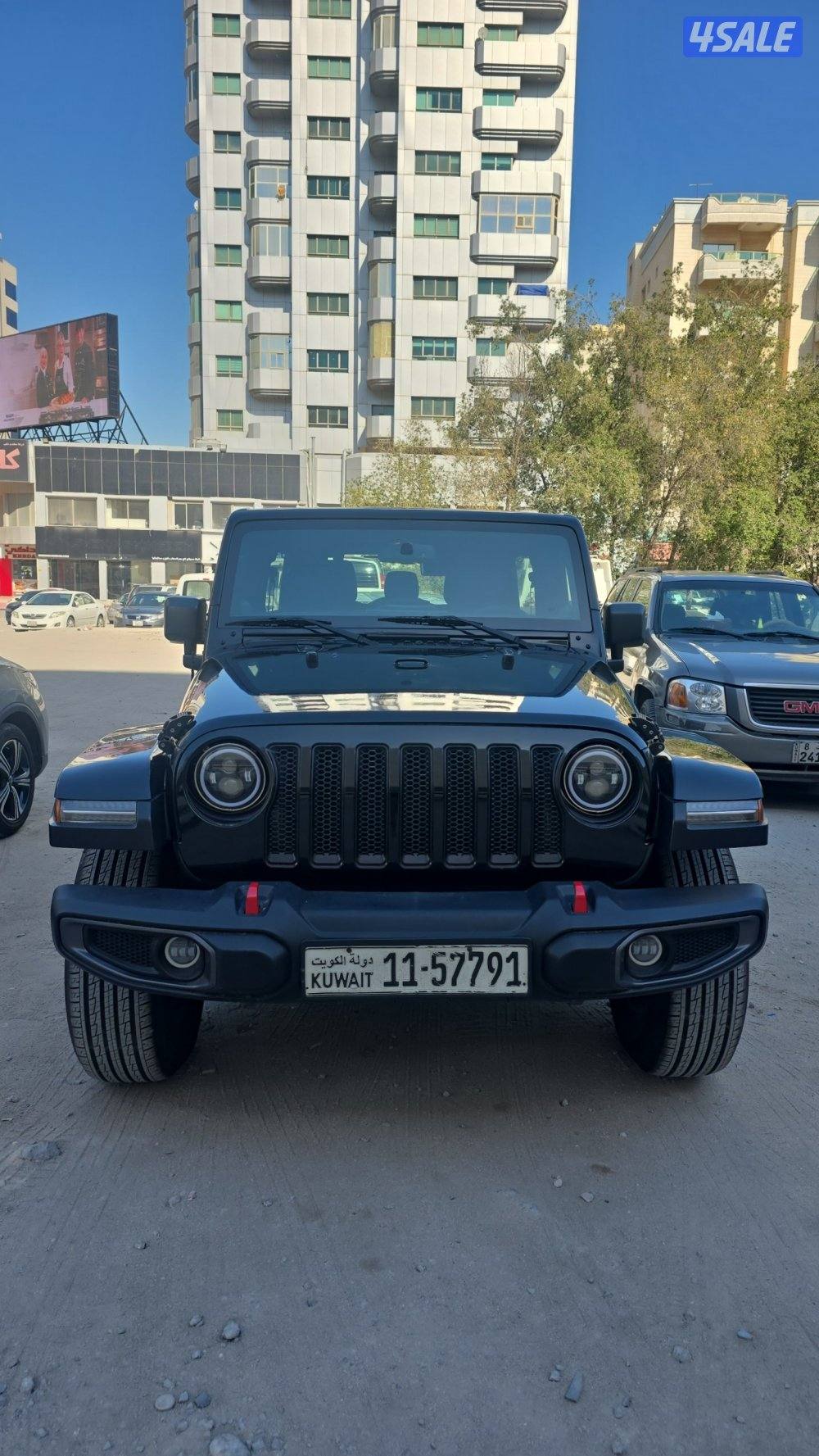 Wrangler Sahara Unlimited 2013 extra clean4