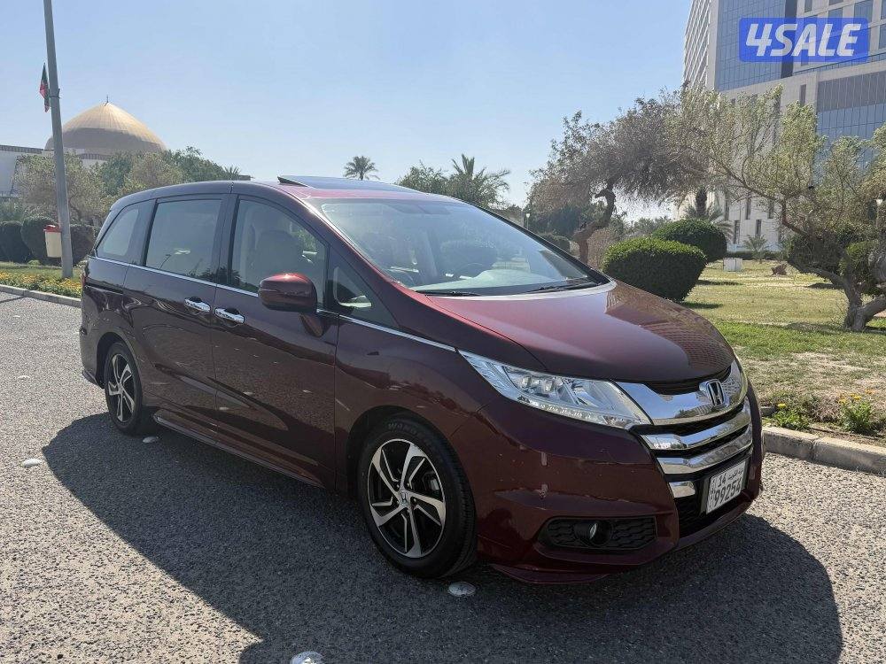 للبيع اوديسي موديل 2015 ماشيه 78الف سيرفر وكاله  الفل كامل المواصفات2