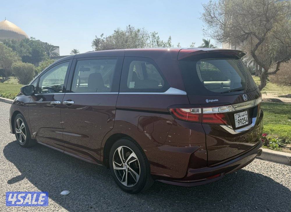 للبيع اوديسي موديل 2015 ماشيه 78الف سيرفر وكاله  الفل كامل المواصفات3