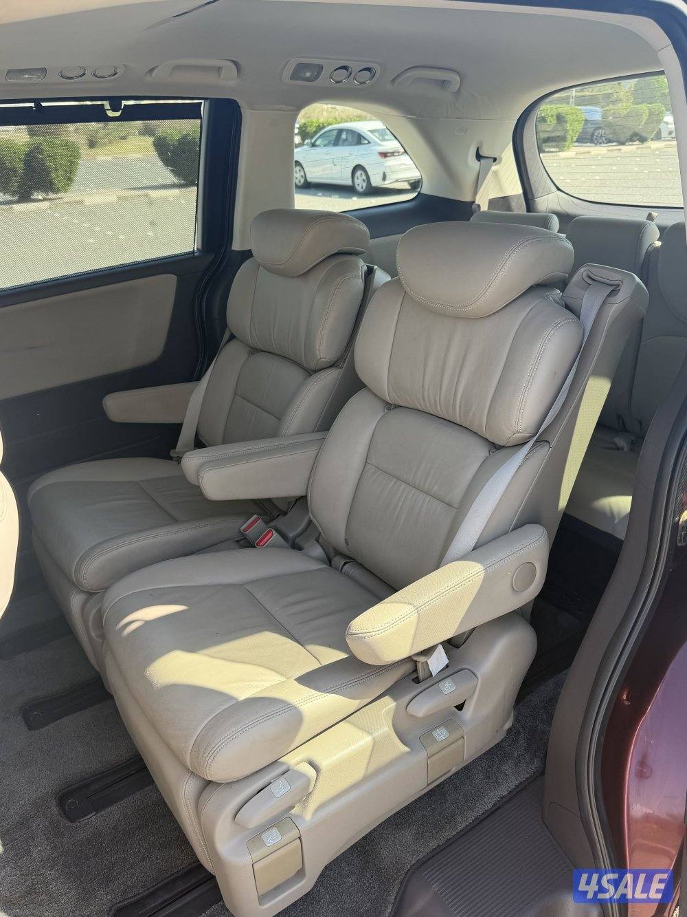 للبيع اوديسي موديل 2015 ماشيه 78الف سيرفر وكاله  الفل كامل المواصفات5