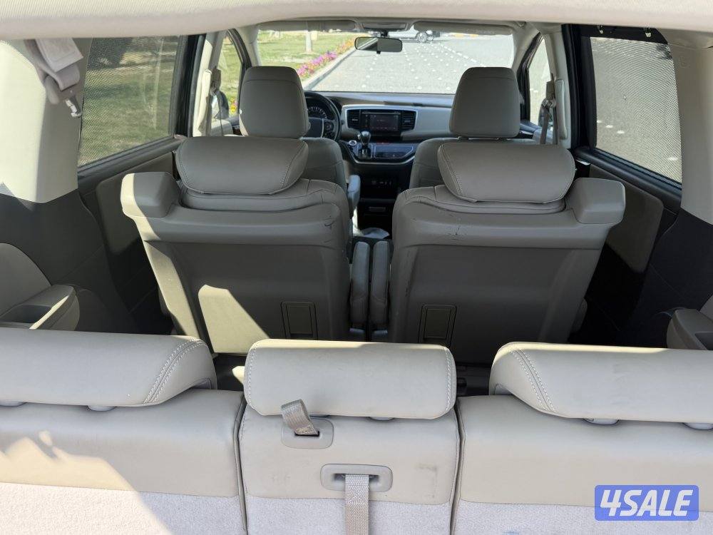 للبيع اوديسي موديل 2015 ماشيه 78الف سيرفر وكاله  الفل كامل المواصفات6