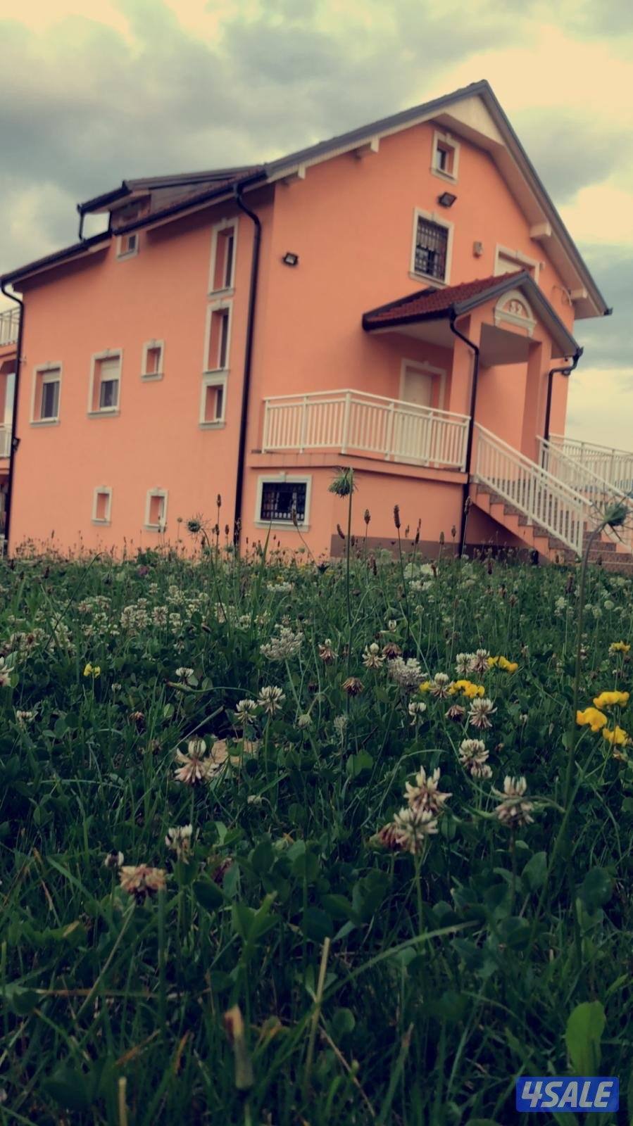 للبيع فيلا فخمة بالبوسنة5