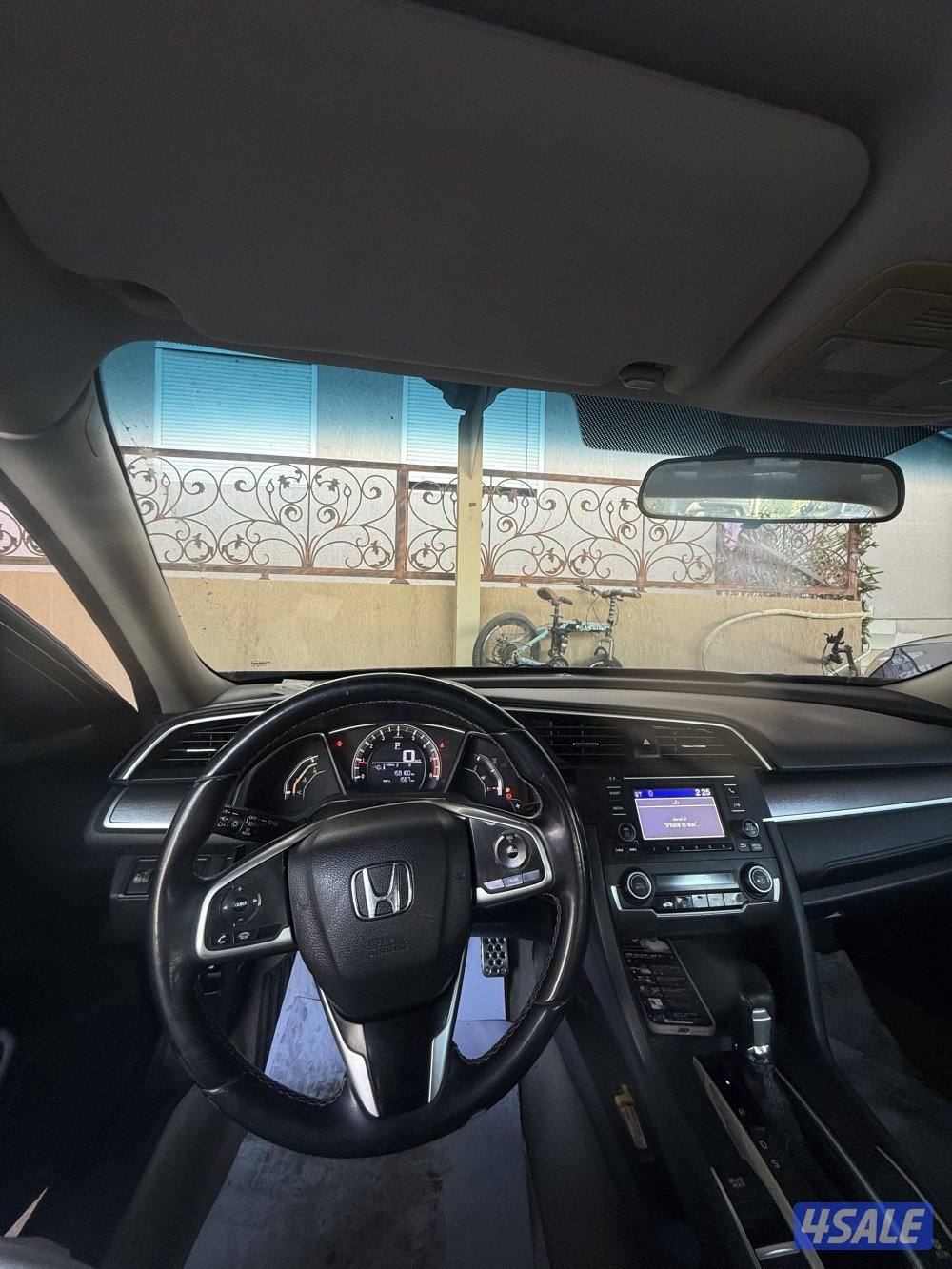 هوندا سيفيك8