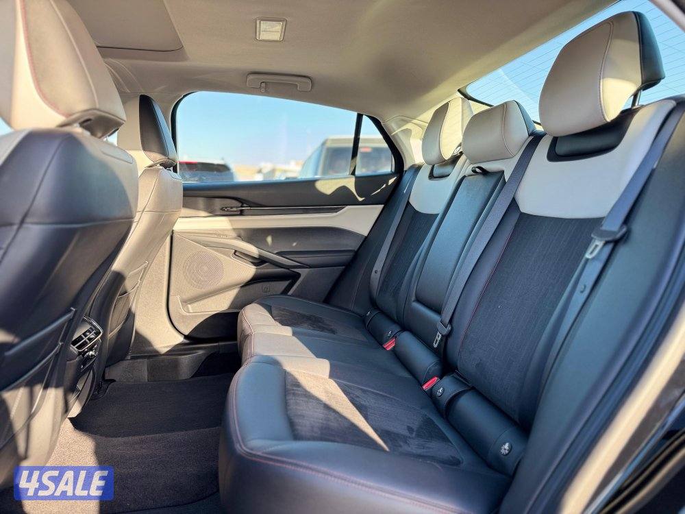 فورد تورس ترند 2024 كامل المواصفات5