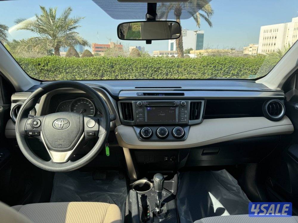 تويوتا RV4 موديل 2013 صبغ الوكاله بحاله الوكاله6