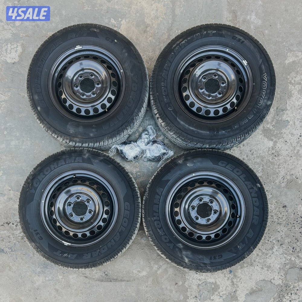 رنقات حديد ١٨ مع التواير وكالة تويوتا برادو ٢٠٢٥ ماشي ٦٧٠٠كم0