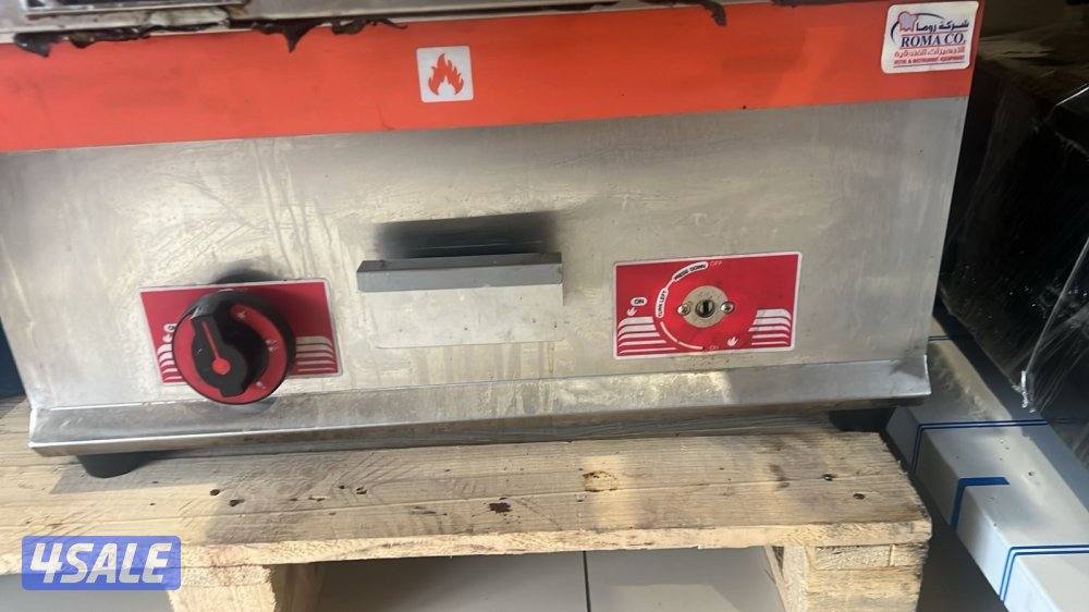 للبيع اغراض مطعم بحالة ممتازة11