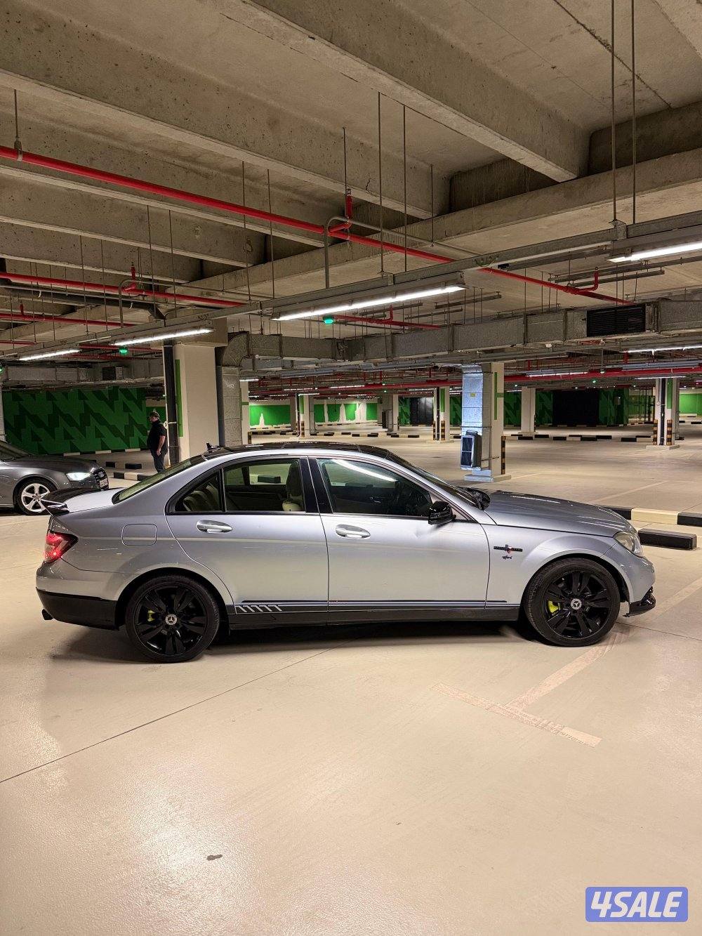 للبيع mercedes c2502