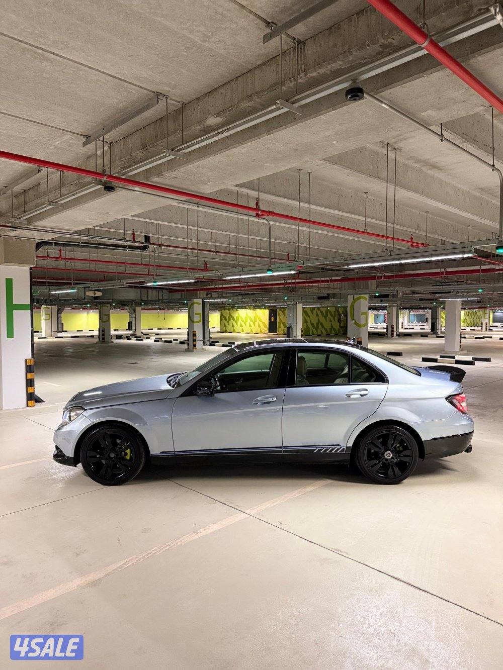 للبيع mercedes c2505