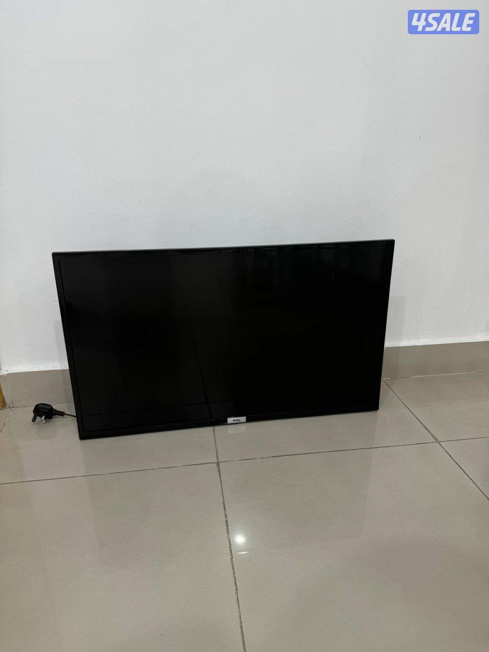 TCL 32 inch smart0