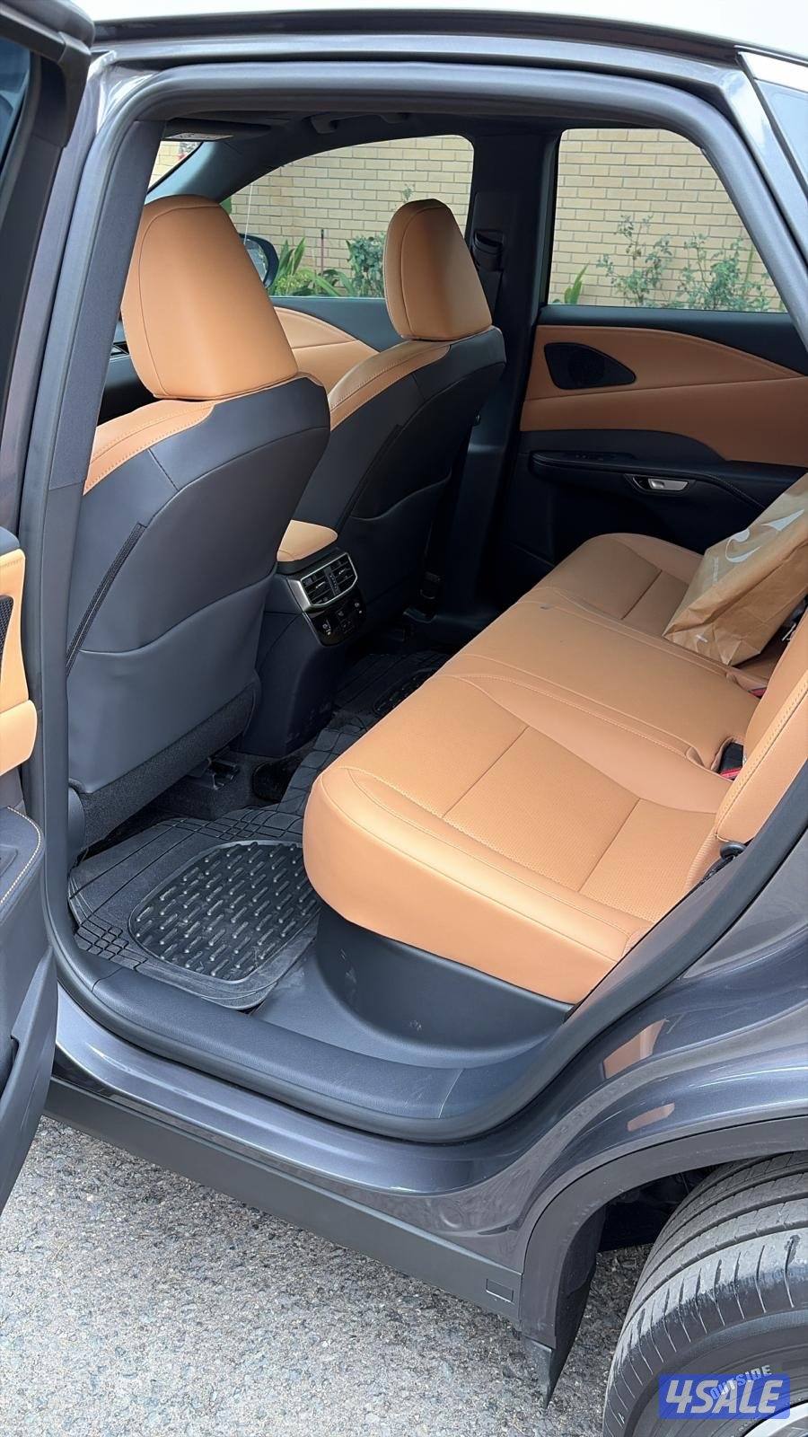 للبيع لكزس RX3506