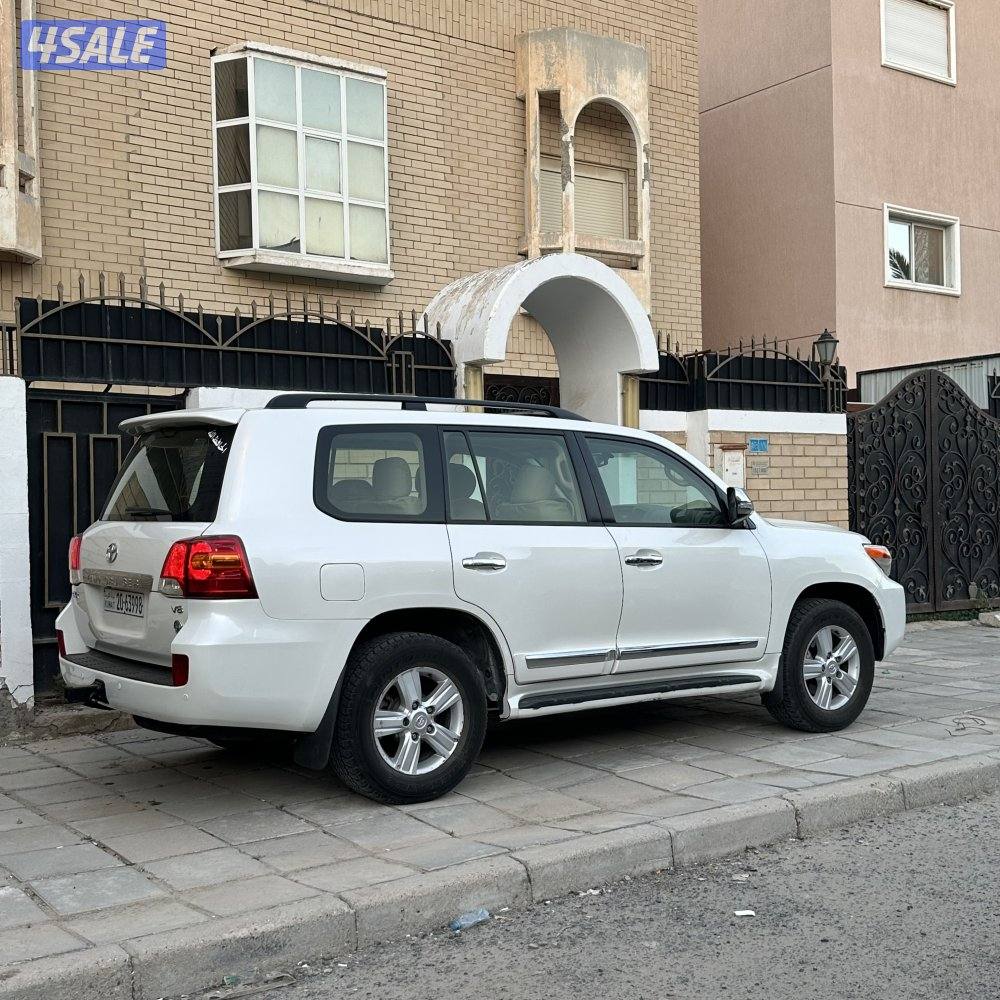 للبيع لاندكروز 2013 صبغ الوكاله3