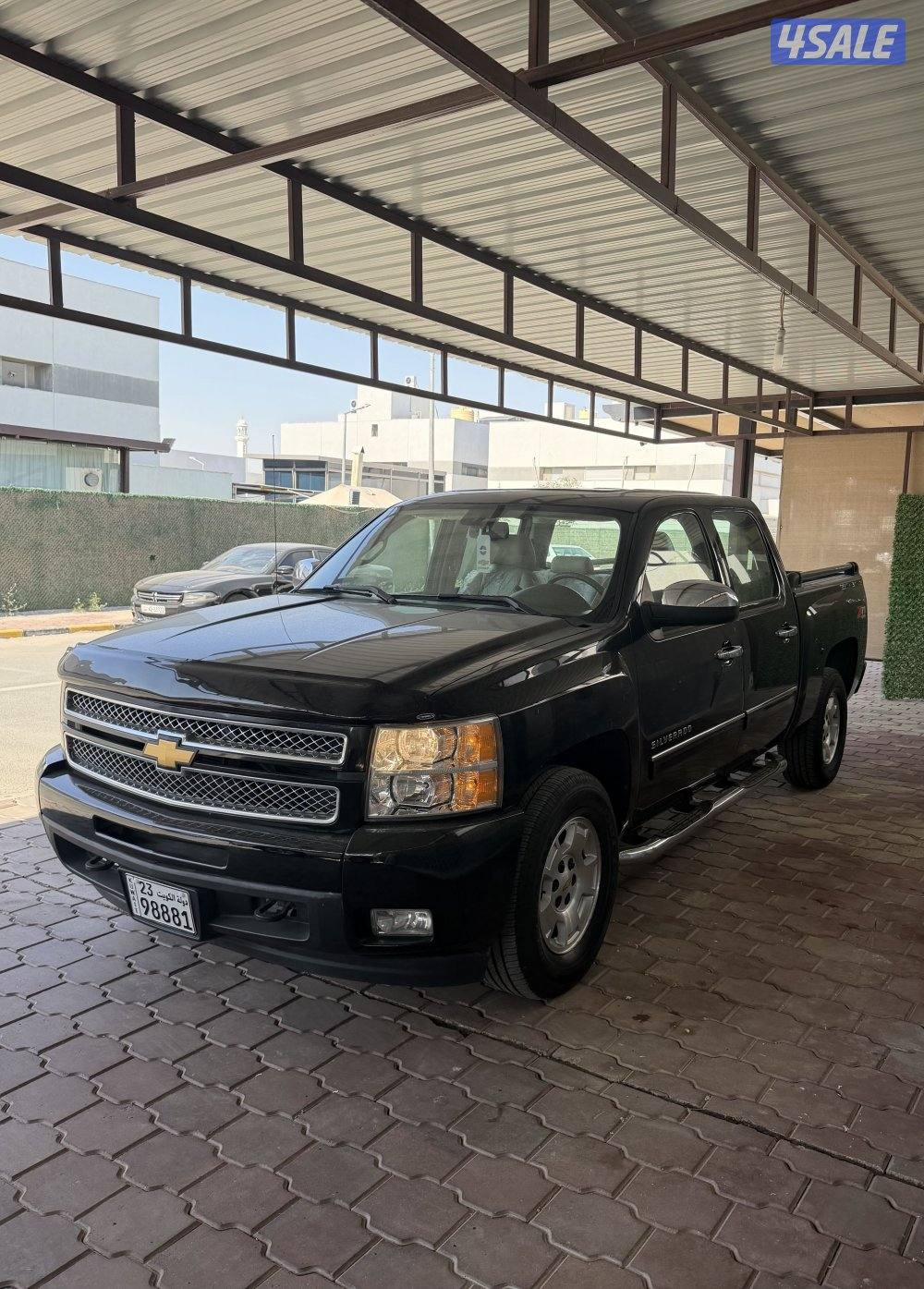 للبيع سلفرادو 2012 Z712