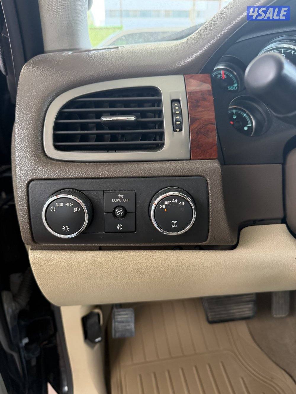 للبيع سلفرادو 2012 Z718