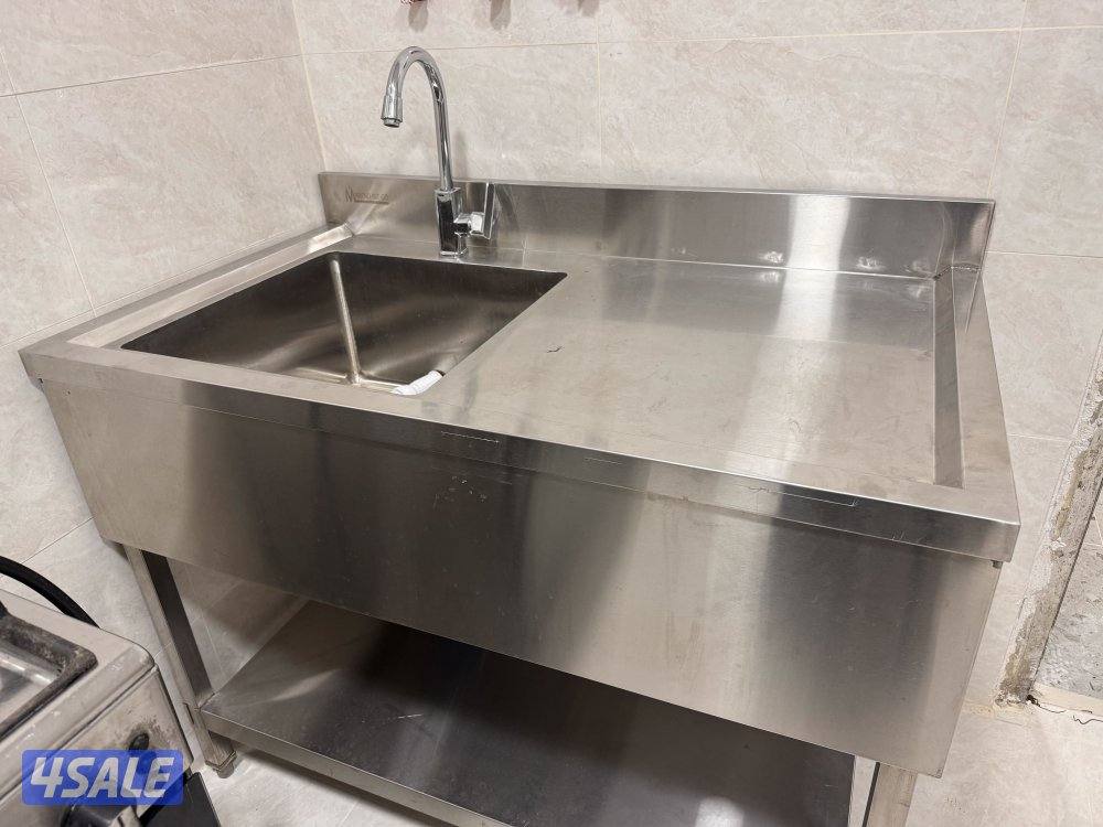 مغسله مطابخ مركزية حوض واحد شبه جديده0