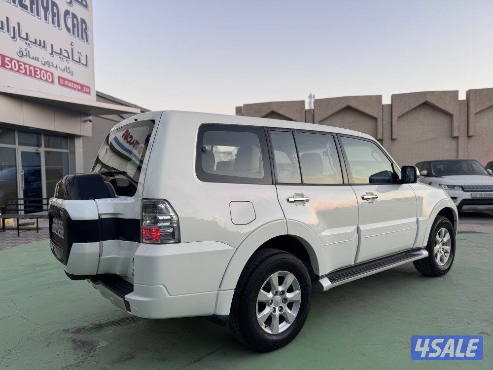 للبيع باجيرو2022 كاش او اقساط8