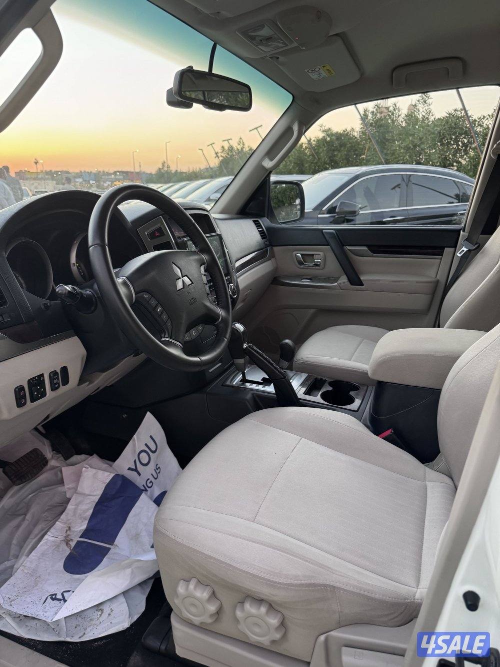 للبيع باجيرو2022 كاش او اقساط12