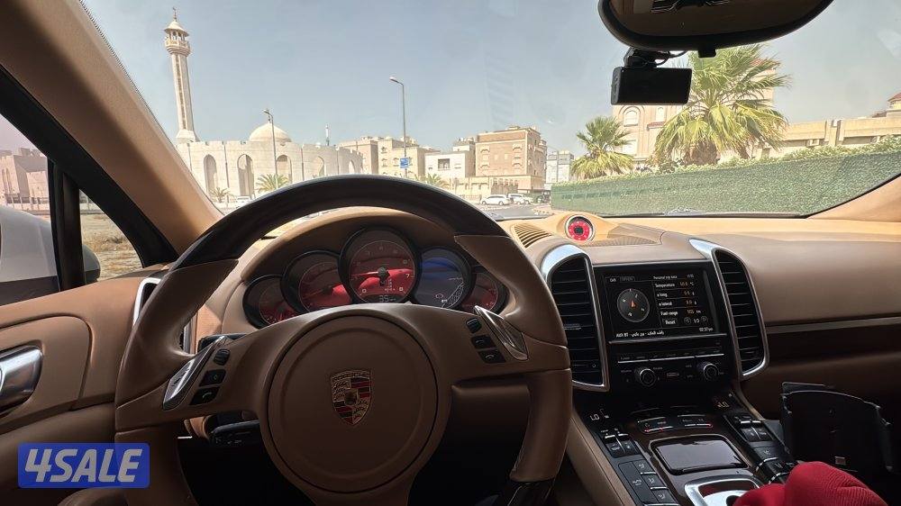 للبيع بورش كايين v6s8