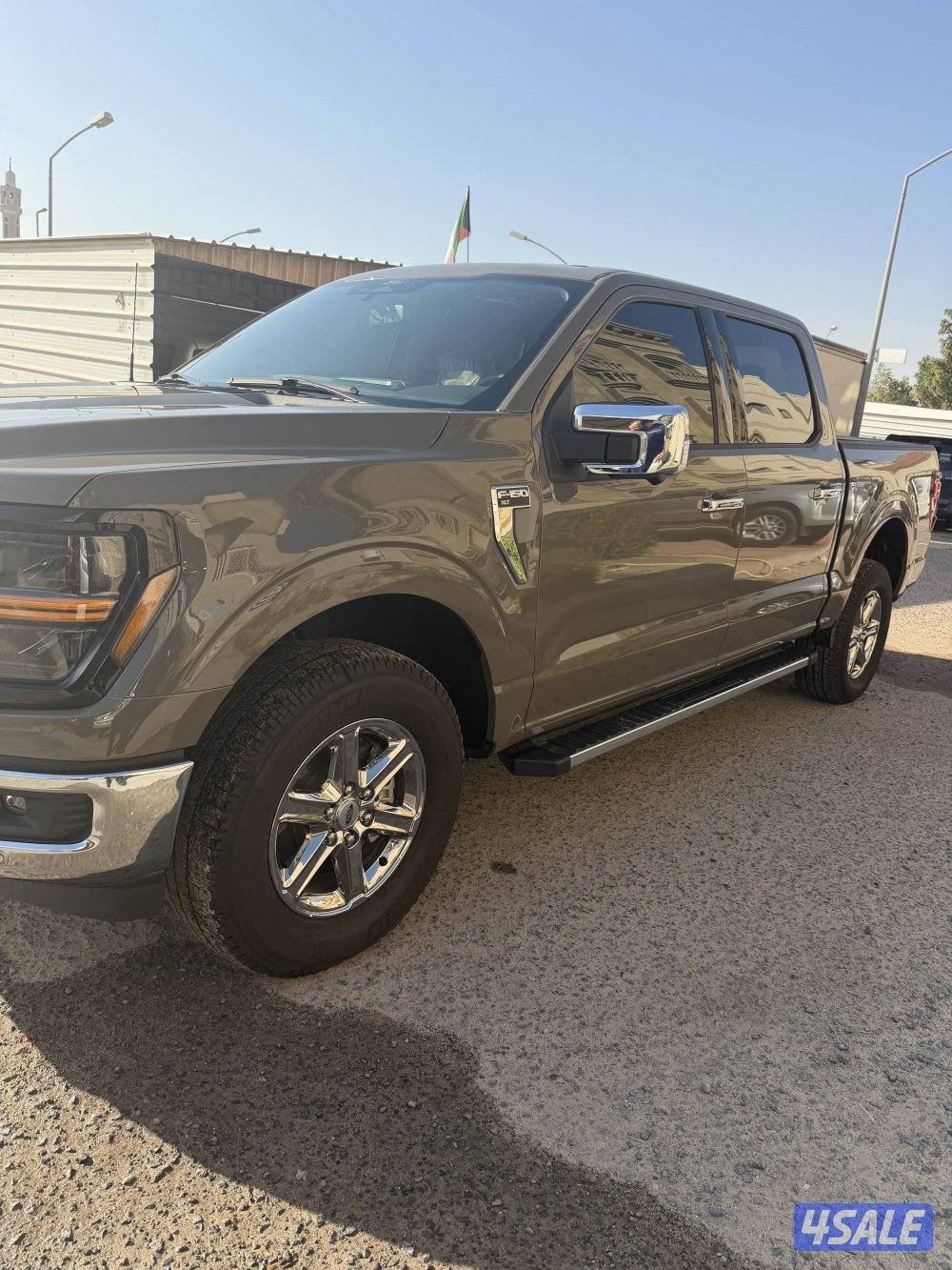 ماشي 2000 فقط3