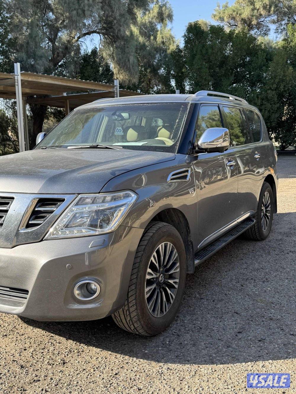 للبيع باترول 2014 بلاتنيوم فل مكينة 320 الموتر نظيييف جداًجداً1