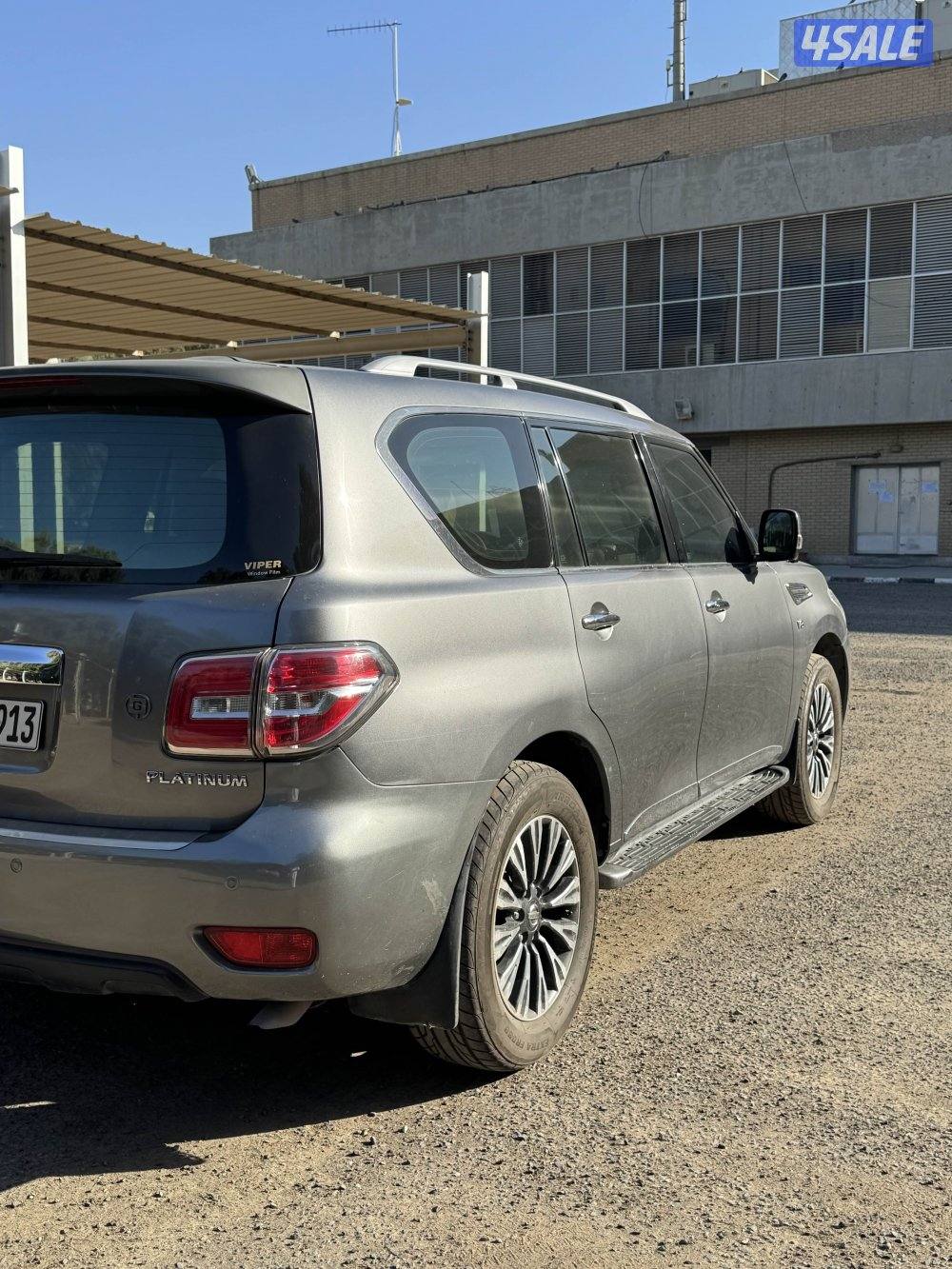 للبيع باترول 2014 بلاتنيوم فل مكينة 320 الموتر نظيييف جداًجداً3