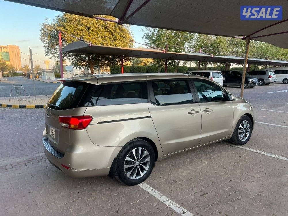 عدد 2 كيا كرنفال جدد10