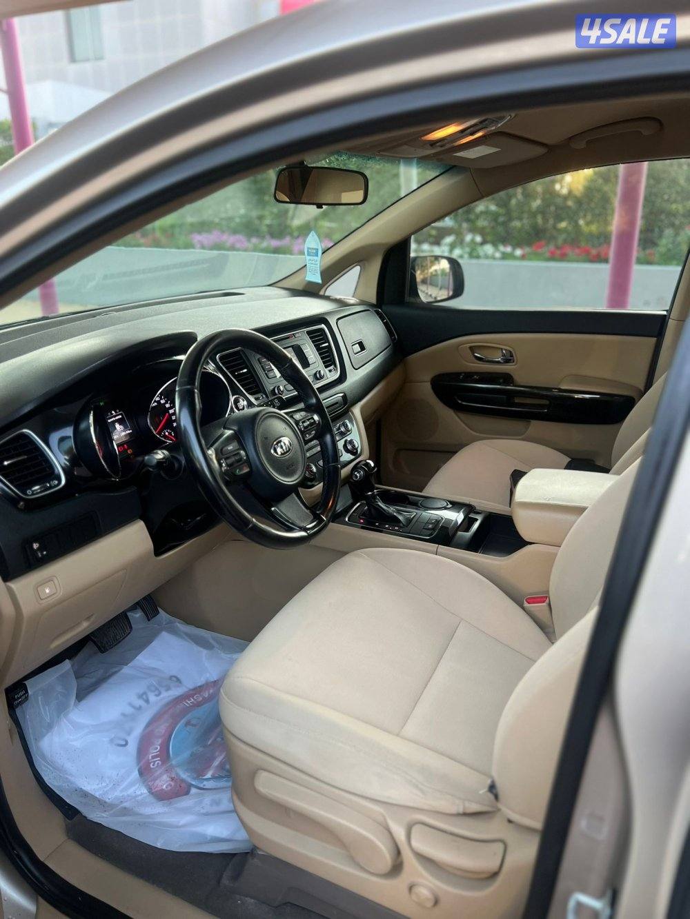 عدد 2 كيا كرنفال جدد13