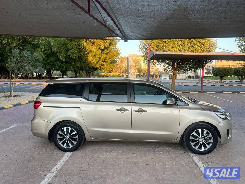 عدد 2 كيا كرنفال جدد12