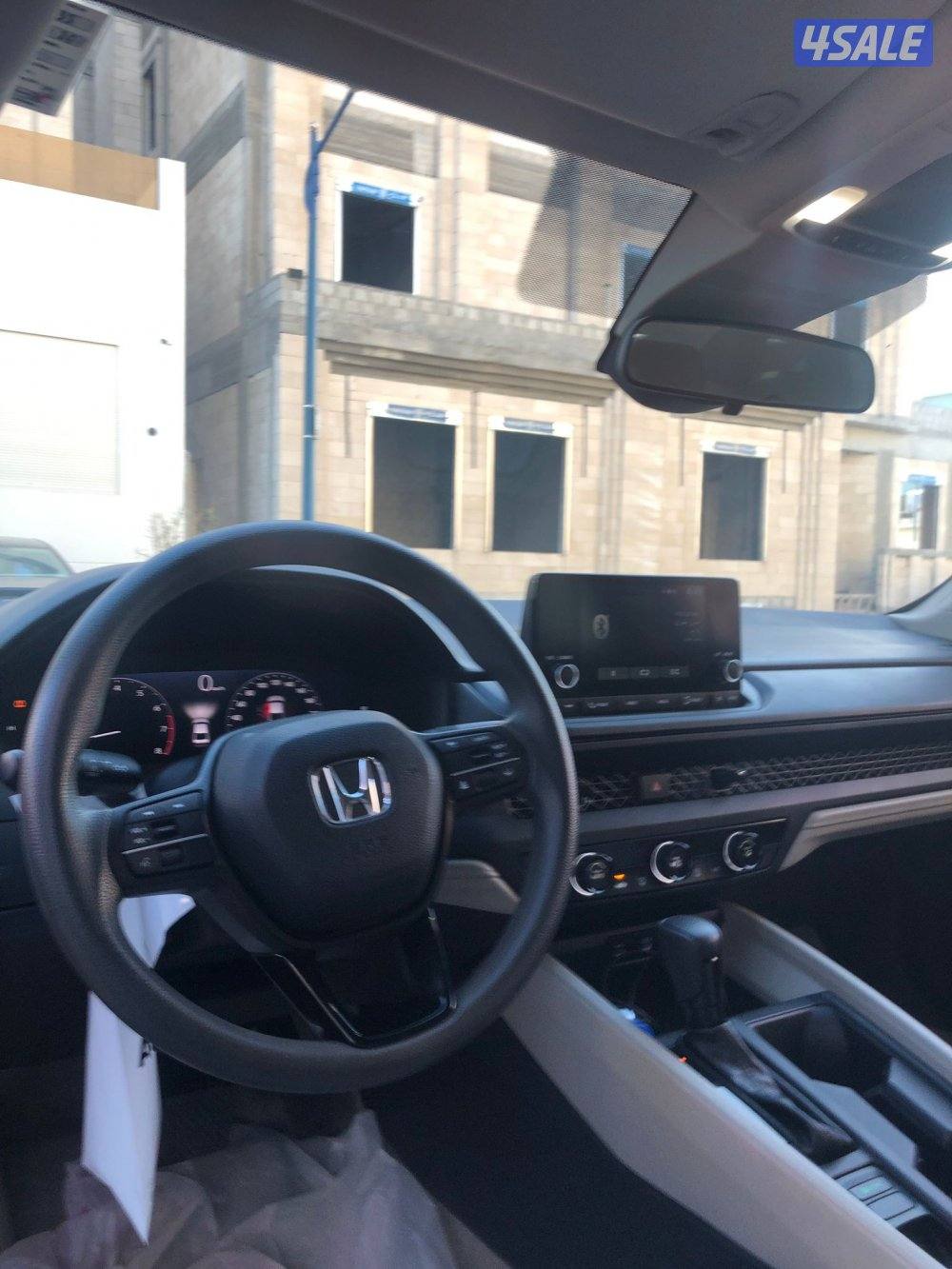 للبيع هوندا اكورد 20232