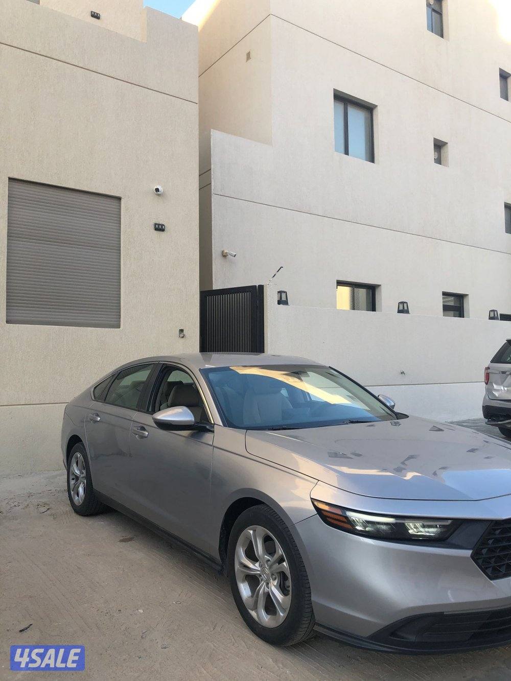 للبيع هوندا اكورد 20237