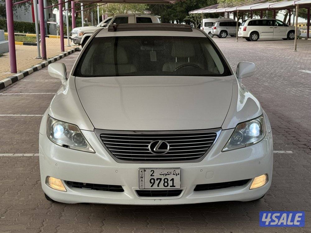 لكزس LS460-2007 بحالة نادرة1