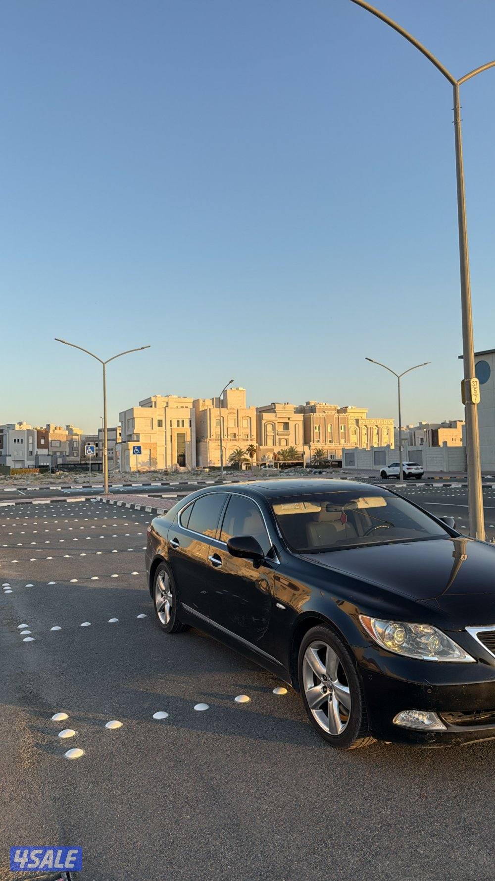 لكزس ls موديل 2008 ممشى 240 شرط الفحص قير مكينه شاصي  امورها فوق الطيب1