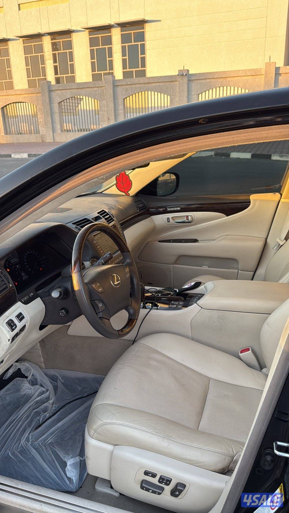 لكزس ls موديل 2008 ممشى 240 شرط الفحص قير مكينه شاصي  امورها فوق الطيب5