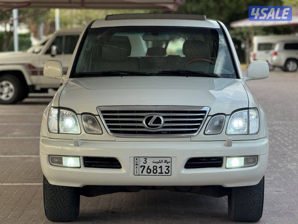 جيب لكزس 2001 بحالة نادرة1