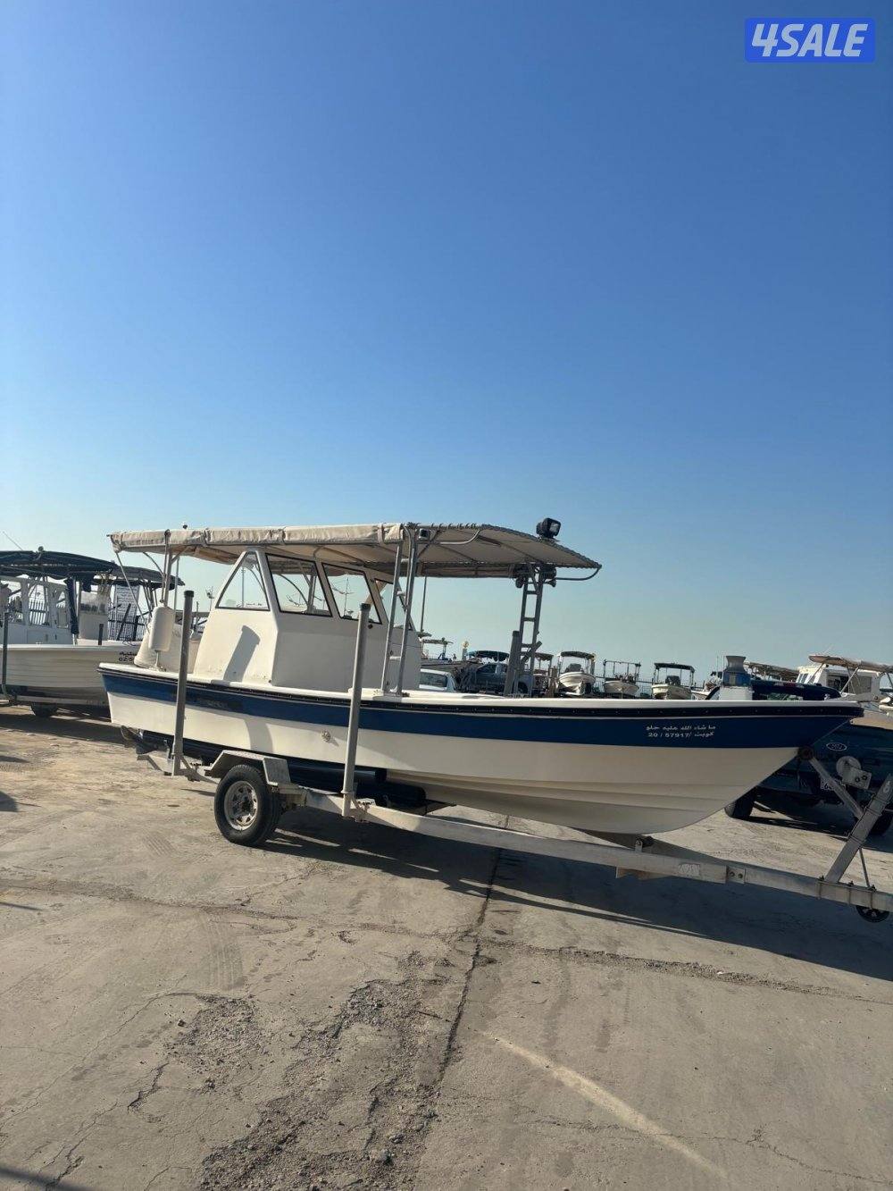 للبيع طراد الدرازي مديل ٢٠١٤ مكينه ٢٠٠ ياماها ٢٠١٤ عداد المكينه ١٧٣2