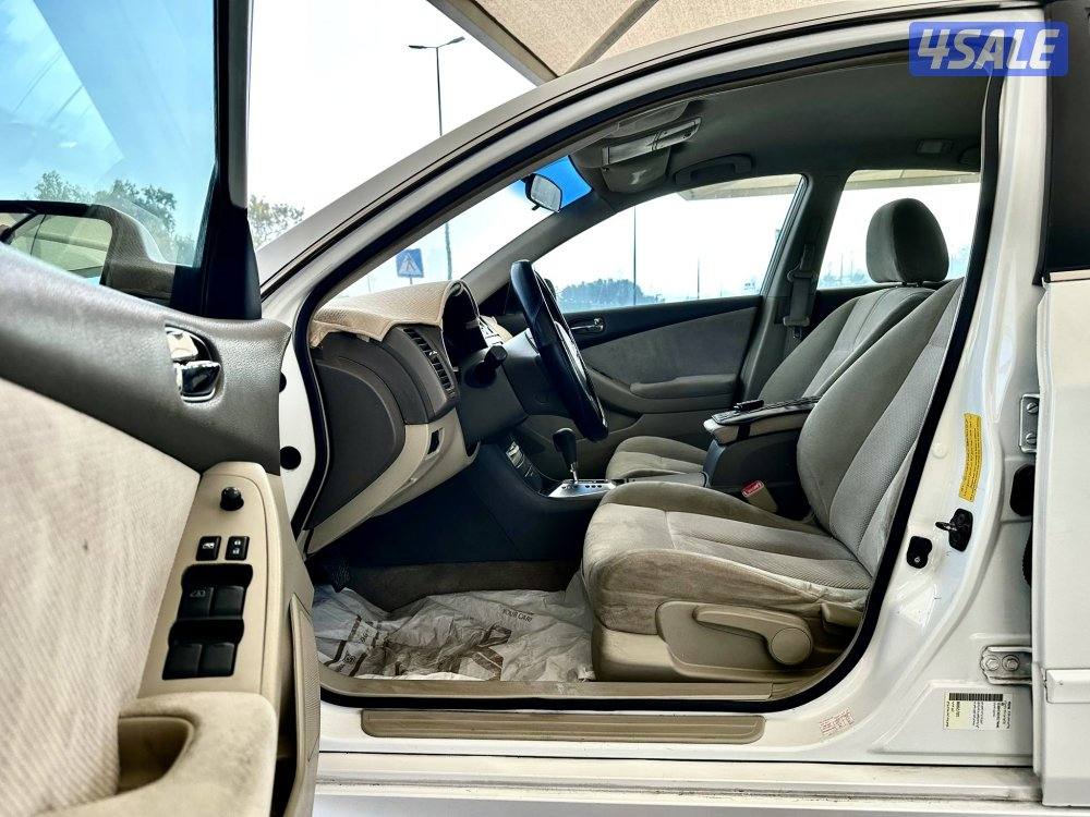 نيسان التيما - الموديل:2009 - العداد:32513