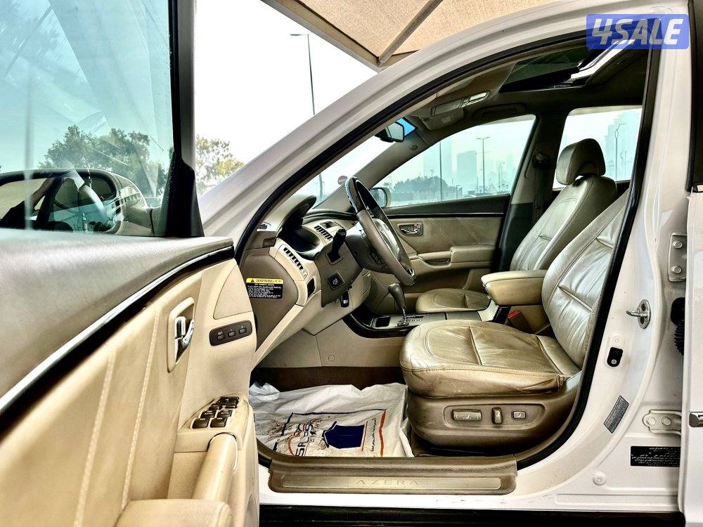 هيونداي أزيرا - الموديل:2009 - العداد:25414