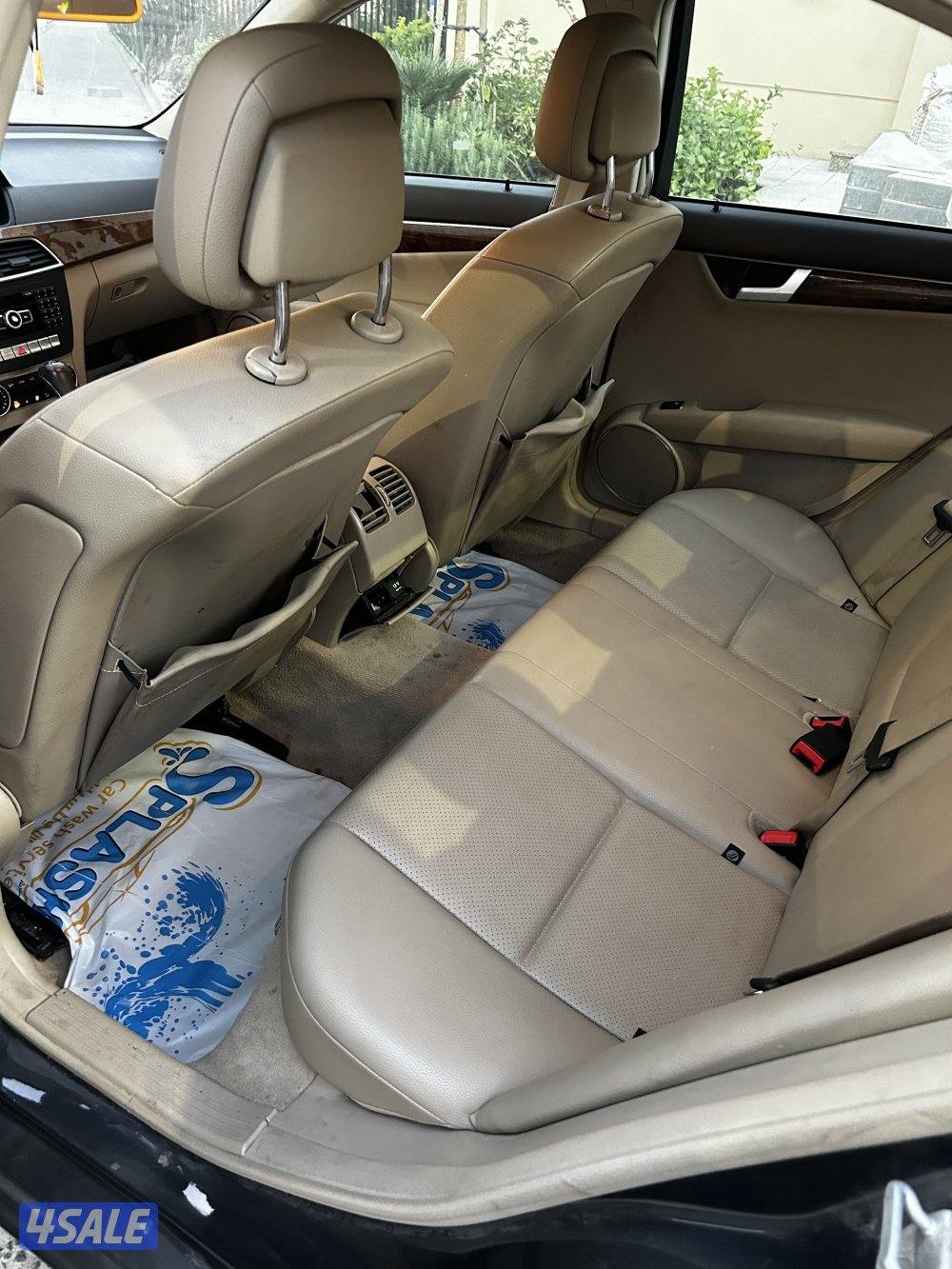 للبيع مرسيدس C2004