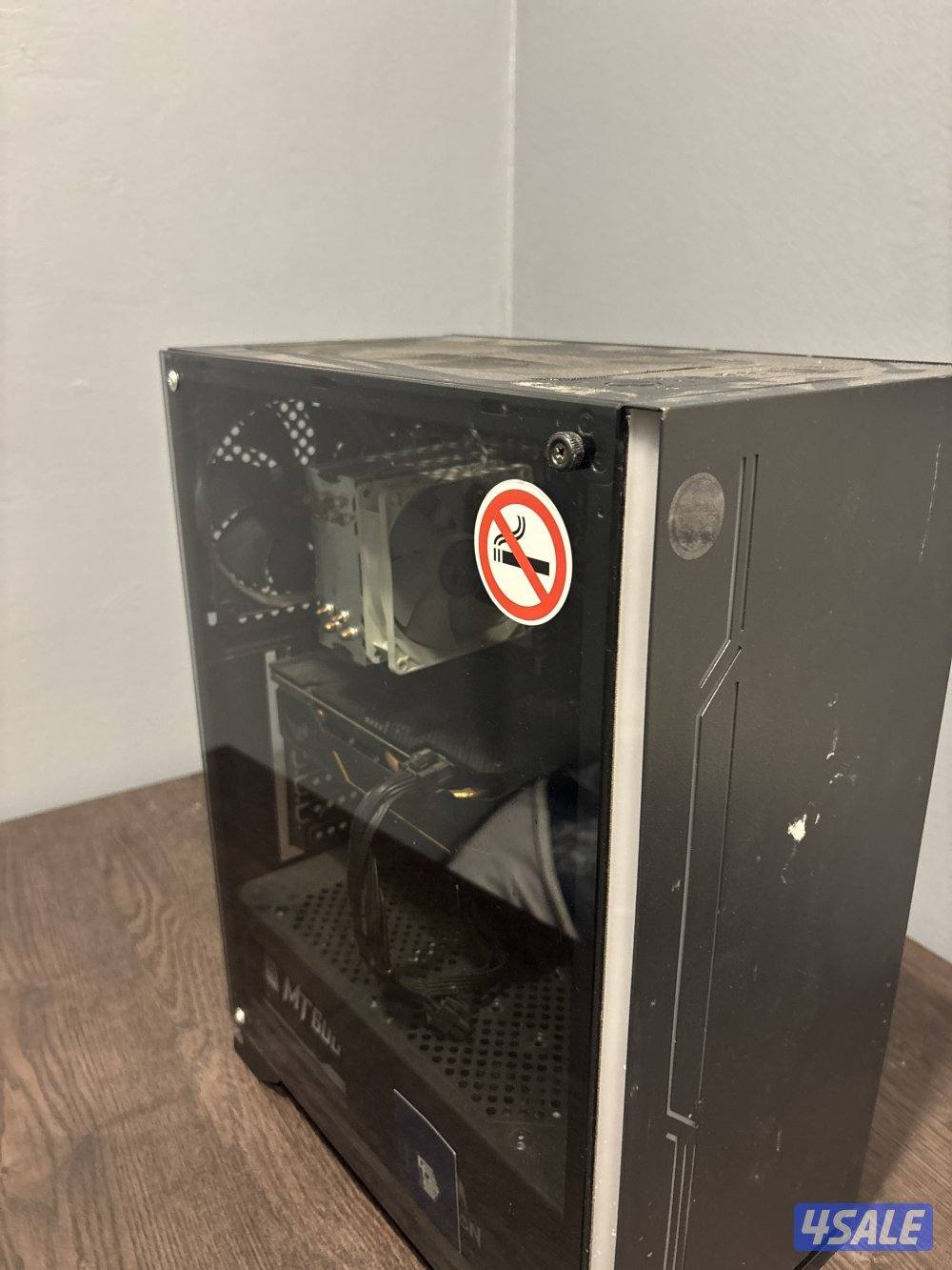 للبيع بي سي مع سماعه هديه0