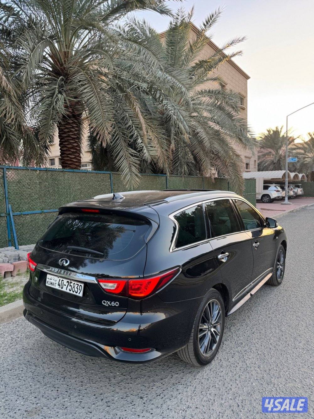 للبيع جيب انفنيتي 2016 صبغ الوكاله8