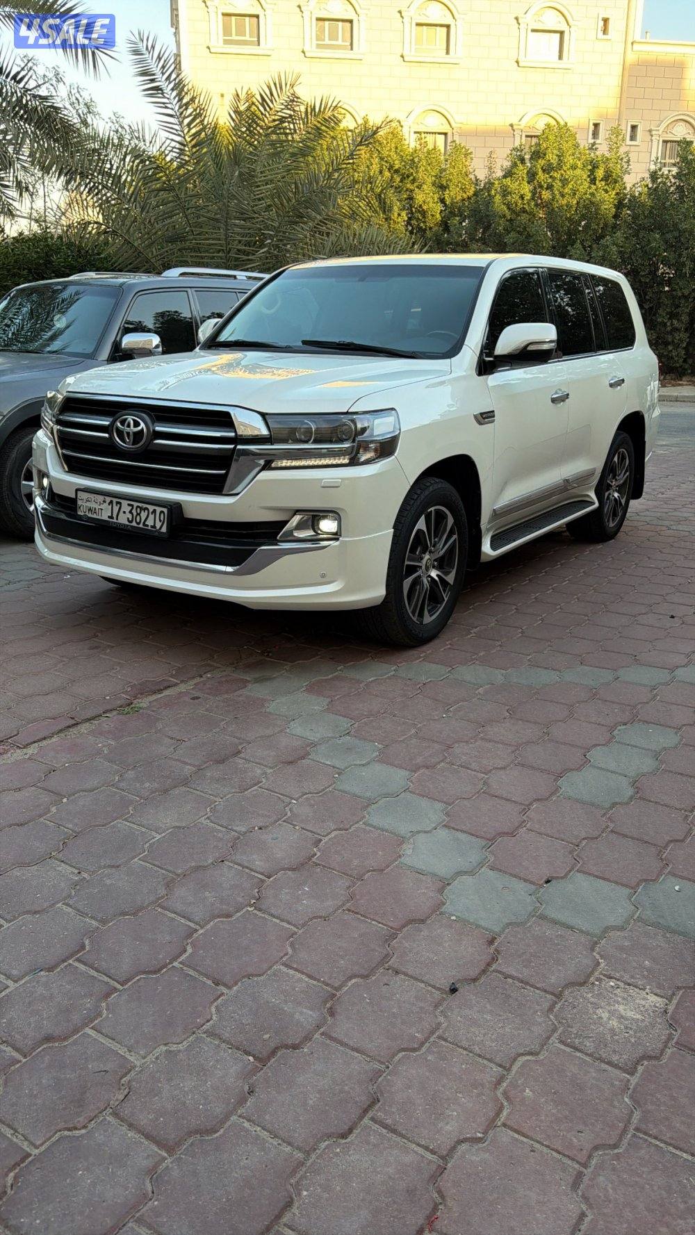 لاند كروزر قراند تورنق3