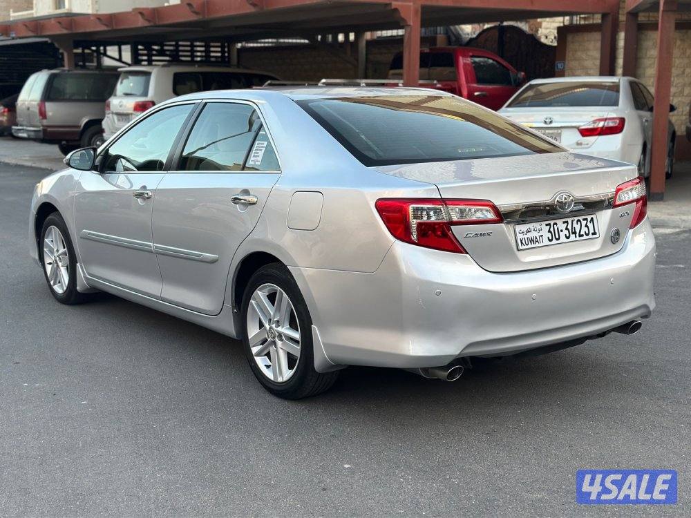 للبيع كامري 2014 الفئه الاولى1