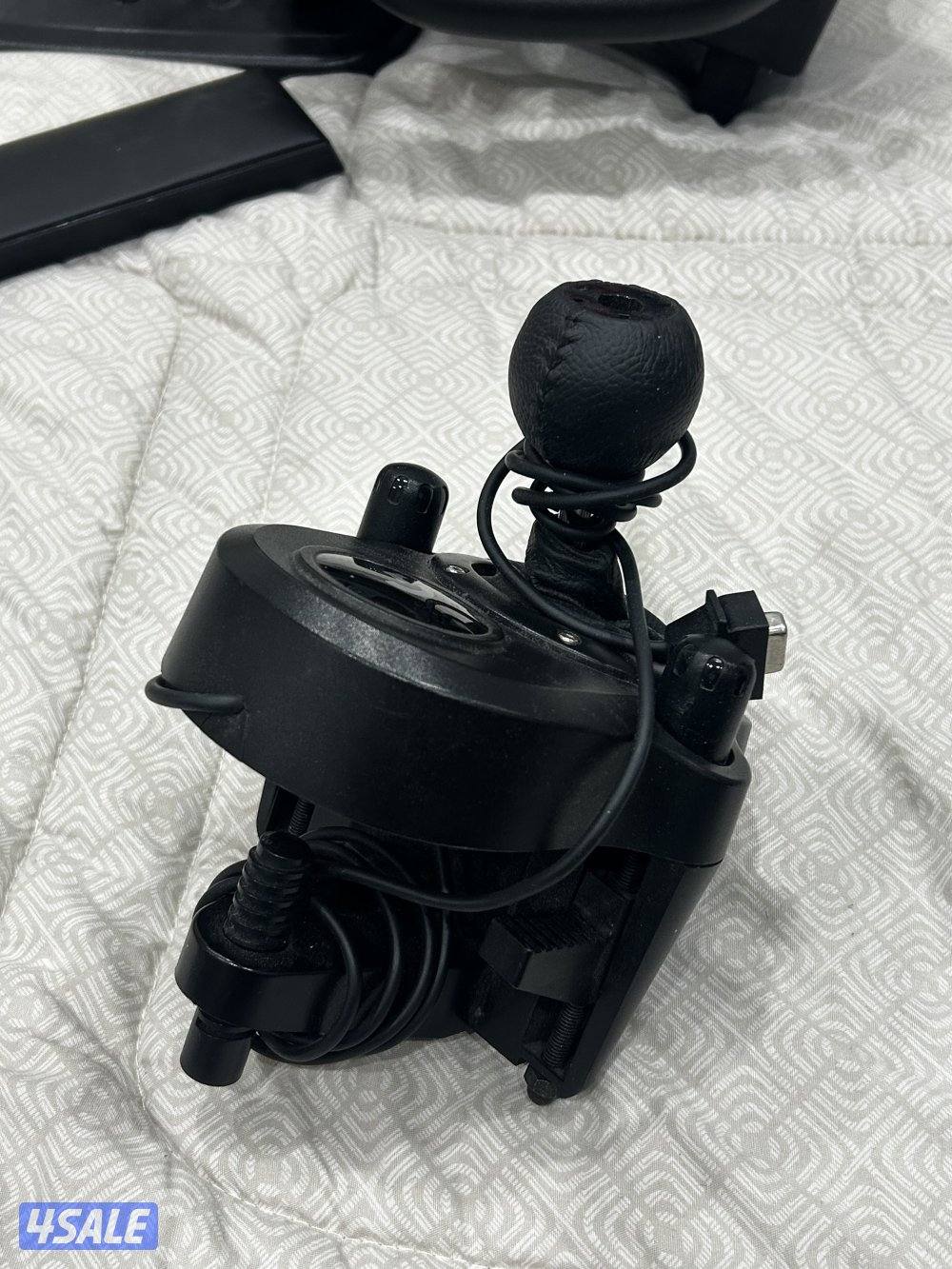 Logitech G29 driving force racing wheel1