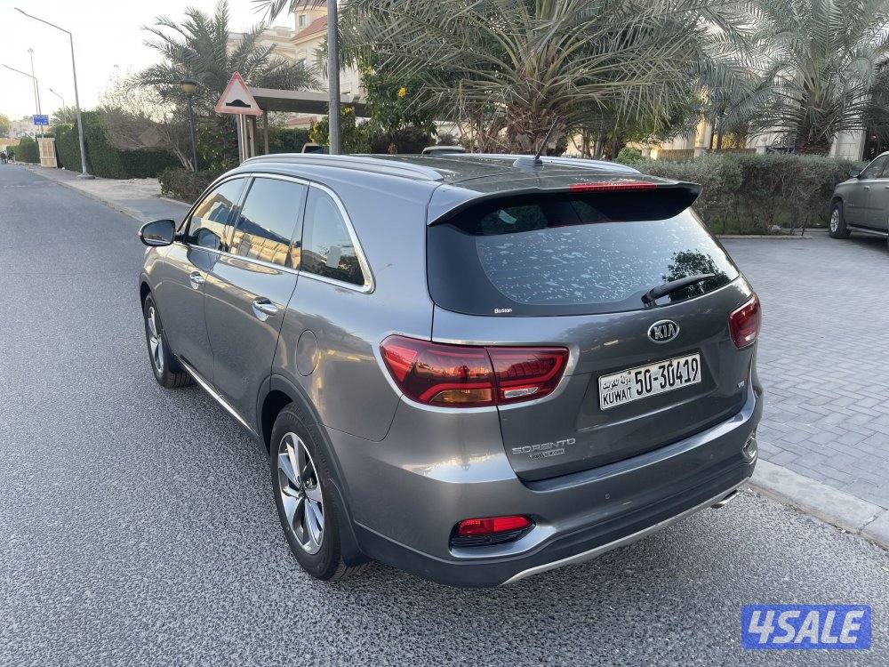 كيا سورينتو موديل 2018 صبغ الوكاله سيرفس وكاله6