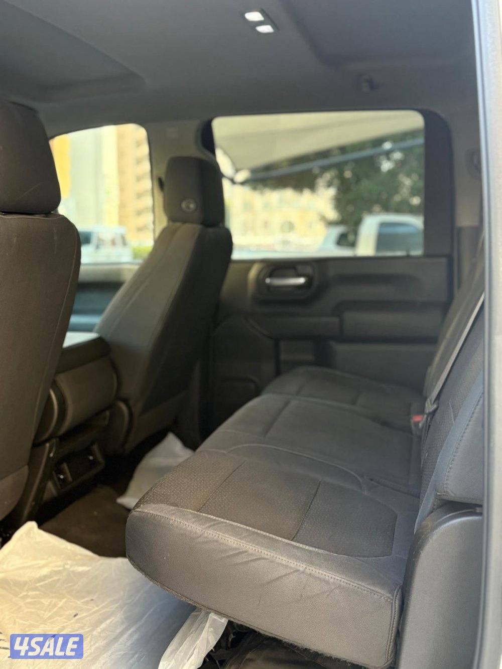 سيلفرادو  HD 20204